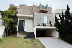 Casa &agrave; venda - 1200m&sup2; - Praia Brava