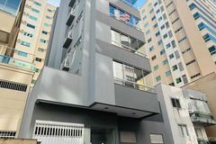 Apartamento &agrave; venda - 100m&sup2; - Meia Praia