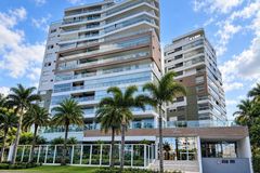 Apartamento &agrave; venda - 108m&sup2; - Praia Brava