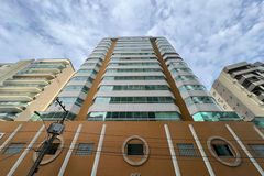 Sala Comercial &agrave; venda - 67m&sup2; - Meia Praia