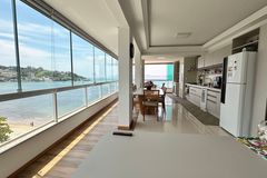 Apartamento &agrave; venda - 140m&sup2; - Centro