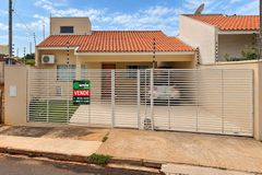Casa &agrave; venda - 333m&sup2; - Jardim San Martim