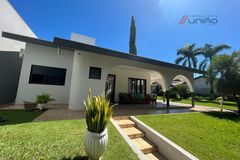 Casa &agrave; venda - 307m&sup2; - Zona I-a