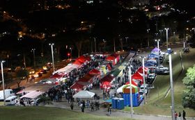 Feira Noturna, ocorre todas as quartas, no Centro de Conven&ccedil;&otilde;es da Cidade!