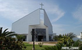 Par&oacute;quia Sagrado Cora&ccedil;&atilde;o de Jesus, mais uma bela igreja cat&oacute;lica de Jacarezinho, fica no bairro Parque Bela Vista.