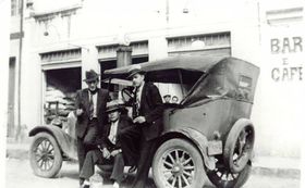 Am&eacute;rico G. Marino e amigos
