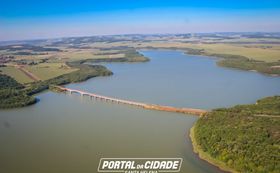 Ponte sobre o Rio S&atilde;o Francisco Falso