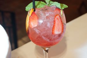 Corom&eacute; Bar e Choperia