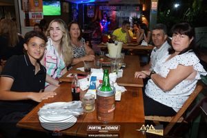 Pra&ccedil;a 1 Chopperia/Restaurante Rio Branco