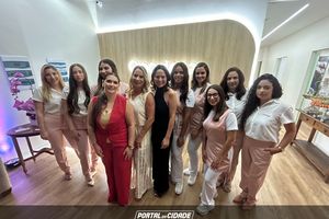 Inaugura&ccedil;&atilde;o Onodera com Cris Siqueira