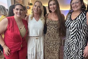Inaugura&ccedil;&atilde;o Onodera com Cris Siqueira