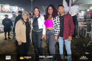 Claudia Leitte no Junin&atilde;o Rodeio Show