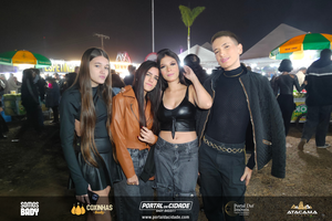 Claudia Leitte no Junin&atilde;o Rodeio Show