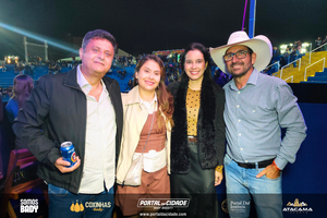 Fiduma e Jeca no Junin&atilde;o Rodeio Show