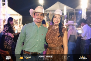 Murilo Huff no Junin&atilde;o Rodeio Show