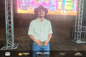 Traia V&eacute;ia no Junin&atilde;o Rodeio Show