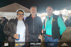 Traia V&eacute;ia no Junin&atilde;o Rodeio Show