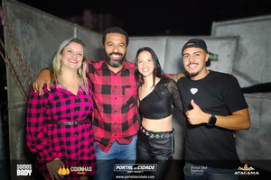 Traia V&eacute;ia no Junin&atilde;o Rodeio Show
