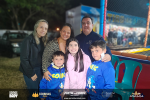 Traia V&eacute;ia no Junin&atilde;o Rodeio Show
