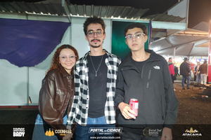 Traia V&eacute;ia no Junin&atilde;o Rodeio Show