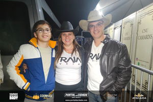 Traia V&eacute;ia no Junin&atilde;o Rodeio Show