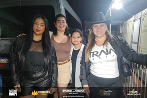 Traia V&eacute;ia no Junin&atilde;o Rodeio Show