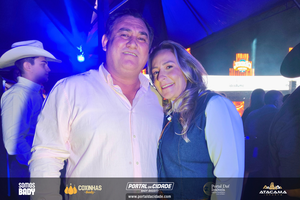Fiduma e Jeca no Junin&atilde;o Rodeio Show