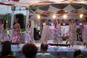 Festa das Rosas 2023- Desfile