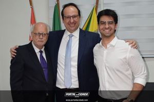 Prof. Dr. Thiago Munaro Garcia &eacute; o mais novo &ldquo;Cidad&atilde;o Bauruense&rdquo; 