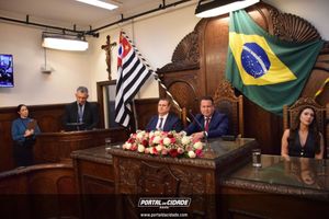 Prof. Dr. Thiago Munaro Garcia &eacute; o mais novo &ldquo;Cidad&atilde;o Bauruense&rdquo; 