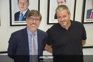 Prof. Dr. Thiago Munaro Garcia &eacute; o mais novo &ldquo;Cidad&atilde;o Bauruense&rdquo; 