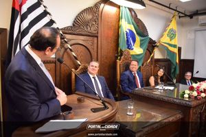 Prof. Dr. Thiago Munaro Garcia &eacute; o mais novo &ldquo;Cidad&atilde;o Bauruense&rdquo; 