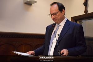 Prof. Dr. Thiago Munaro Garcia &eacute; o mais novo &ldquo;Cidad&atilde;o Bauruense&rdquo; 