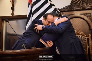 Prof. Dr. Thiago Munaro Garcia &eacute; o mais novo &ldquo;Cidad&atilde;o Bauruense&rdquo; 