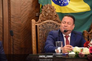 Prof. Dr. Thiago Munaro Garcia &eacute; o mais novo &ldquo;Cidad&atilde;o Bauruense&rdquo; 