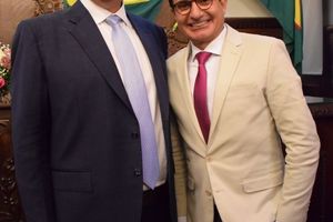 Prof. Dr. Thiago Munaro Garcia &eacute; o mais novo &ldquo;Cidad&atilde;o Bauruense&rdquo; 