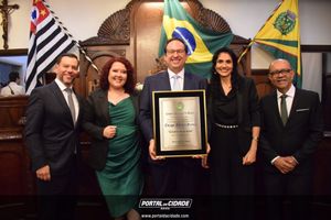 Prof. Dr. Thiago Munaro Garcia &eacute; o mais novo &ldquo;Cidad&atilde;o Bauruense&rdquo; 