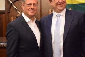 Prof. Dr. Thiago Munaro Garcia &eacute; o mais novo &ldquo;Cidad&atilde;o Bauruense&rdquo; 