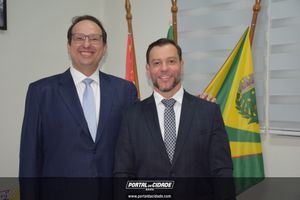 Prof. Dr. Thiago Munaro Garcia &eacute; o mais novo &ldquo;Cidad&atilde;o Bauruense&rdquo; 