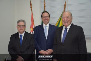 Prof. Dr. Thiago Munaro Garcia &eacute; o mais novo &ldquo;Cidad&atilde;o Bauruense&rdquo; 