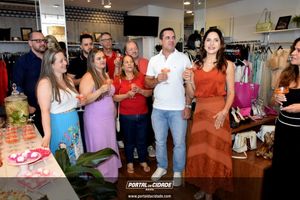 Inaugura&ccedil;&atilde;o da Reuse Fashion em Len&ccedil;&oacute;is Paulista  