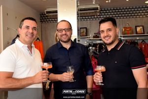Inaugura&ccedil;&atilde;o da Reuse Fashion em Len&ccedil;&oacute;is Paulista  