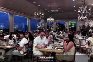 R&eacute;veillon La Terrasse  
