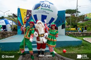 Chegada do Papai Noel CDL Brumadinho