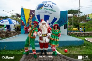 Chegada do Papai Noel CDL Brumadinho