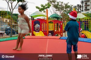 Chegada do Papai Noel CDL Brumadinho