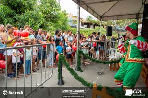 Chegada do Papai Noel CDL Brumadinho