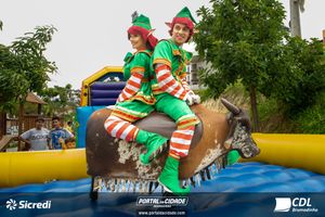 Chegada do Papai Noel CDL Brumadinho