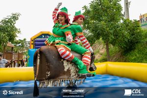 Chegada do Papai Noel CDL Brumadinho
