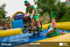 Chegada do Papai Noel CDL Brumadinho